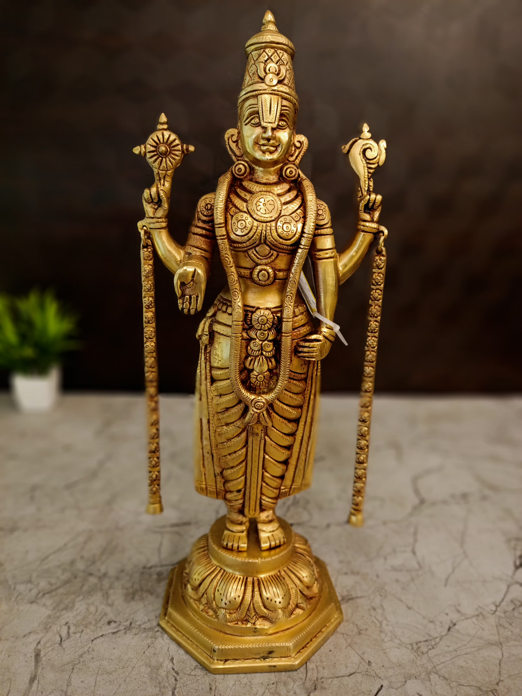 Brass Chain Perumal Idol – 16 Inch | Lord Venkateswara Balaji Brass Statue | Traditional South Indian Pooja Room & Temple Decor