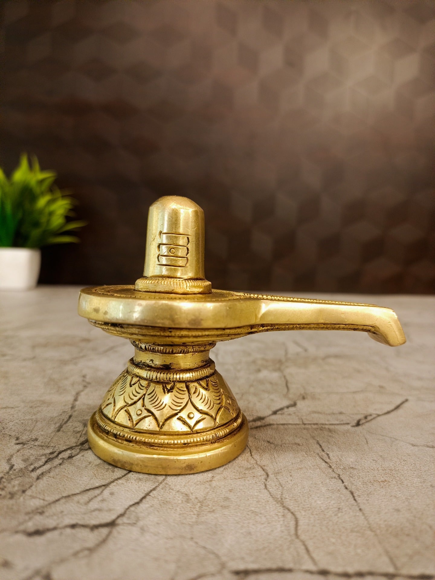 Brass Shiva Lingam Idol 3 Inch | Plain Lord Shiva Lingam Murti | Brass Pooja Idol for Home Temple, Pooja Room & Spiritual Decor