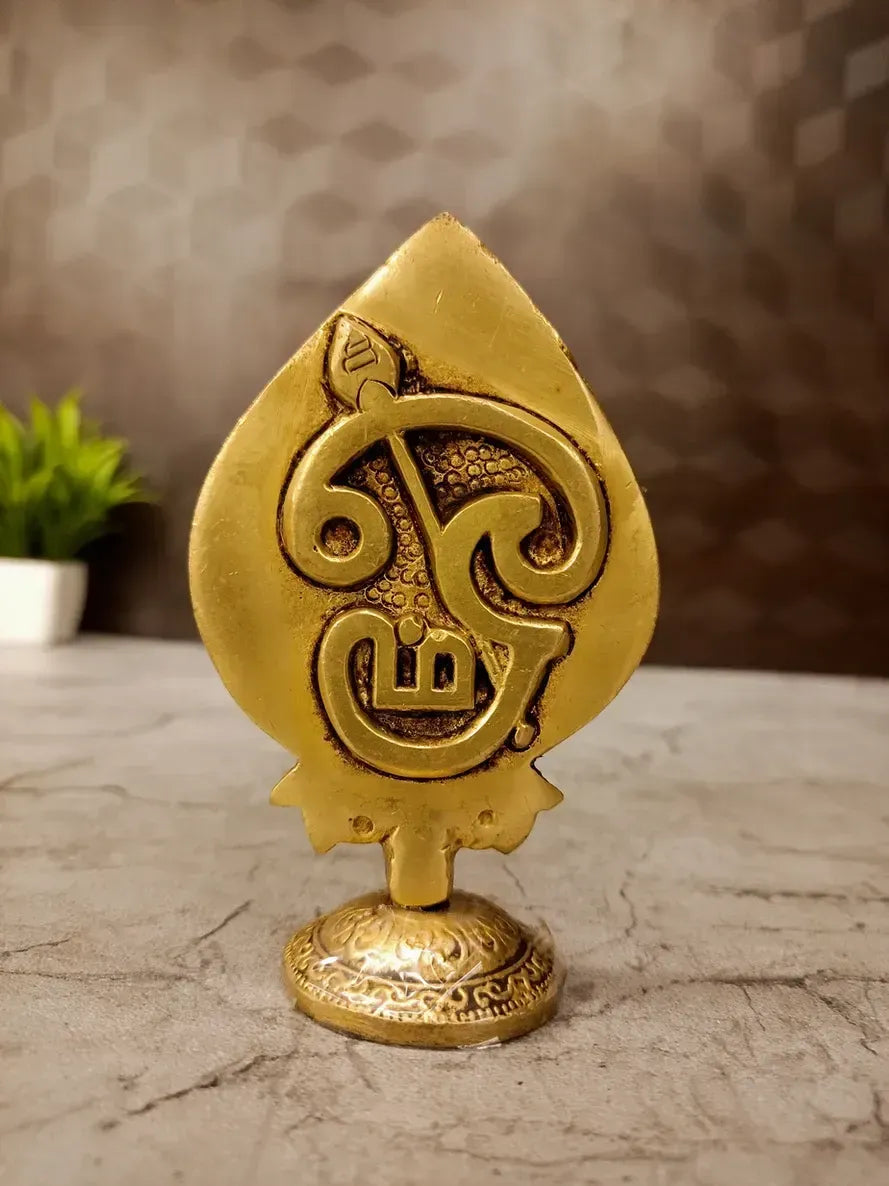 Brass Murugan Vel With Face (4 Inch) | Handcrafted Divine Kartikeya Spear for Home Temple & Pooja Decor