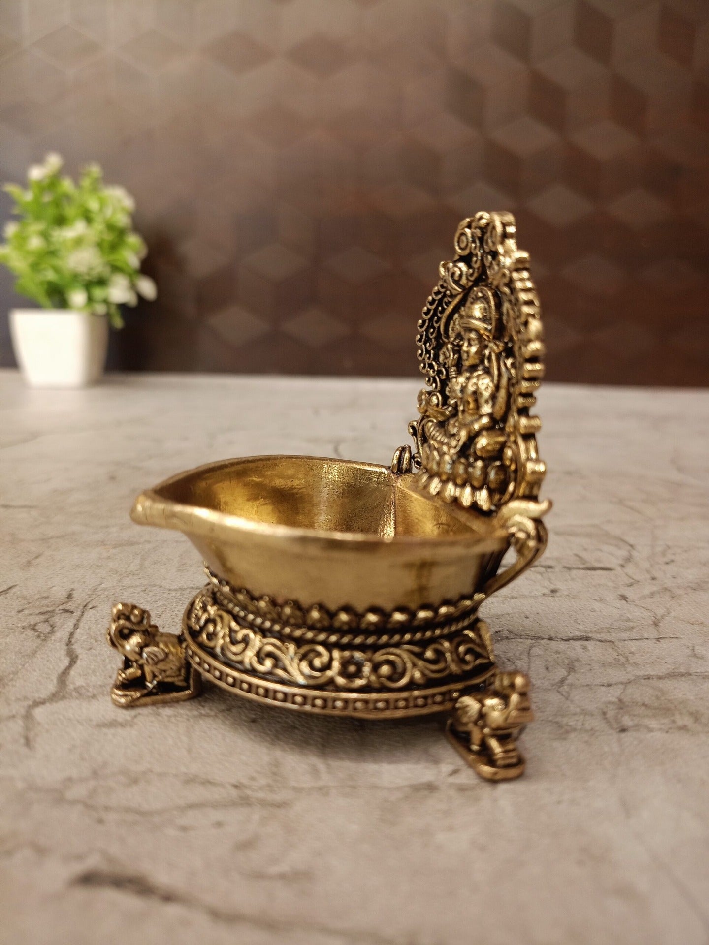 Brass Fine Art Lakshmi Diya | Premium Handcrafted Goddess Lakshmi Brass Oil Lamp for Pooja, Home & Vastu Décor