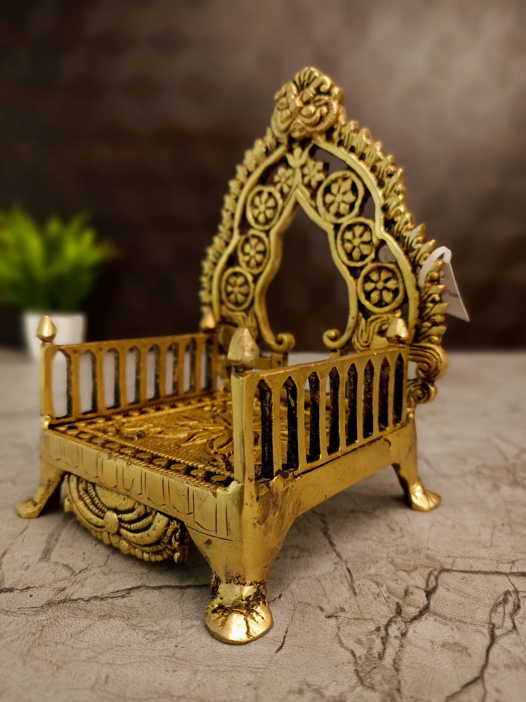 Antique Brass Thiruvachi